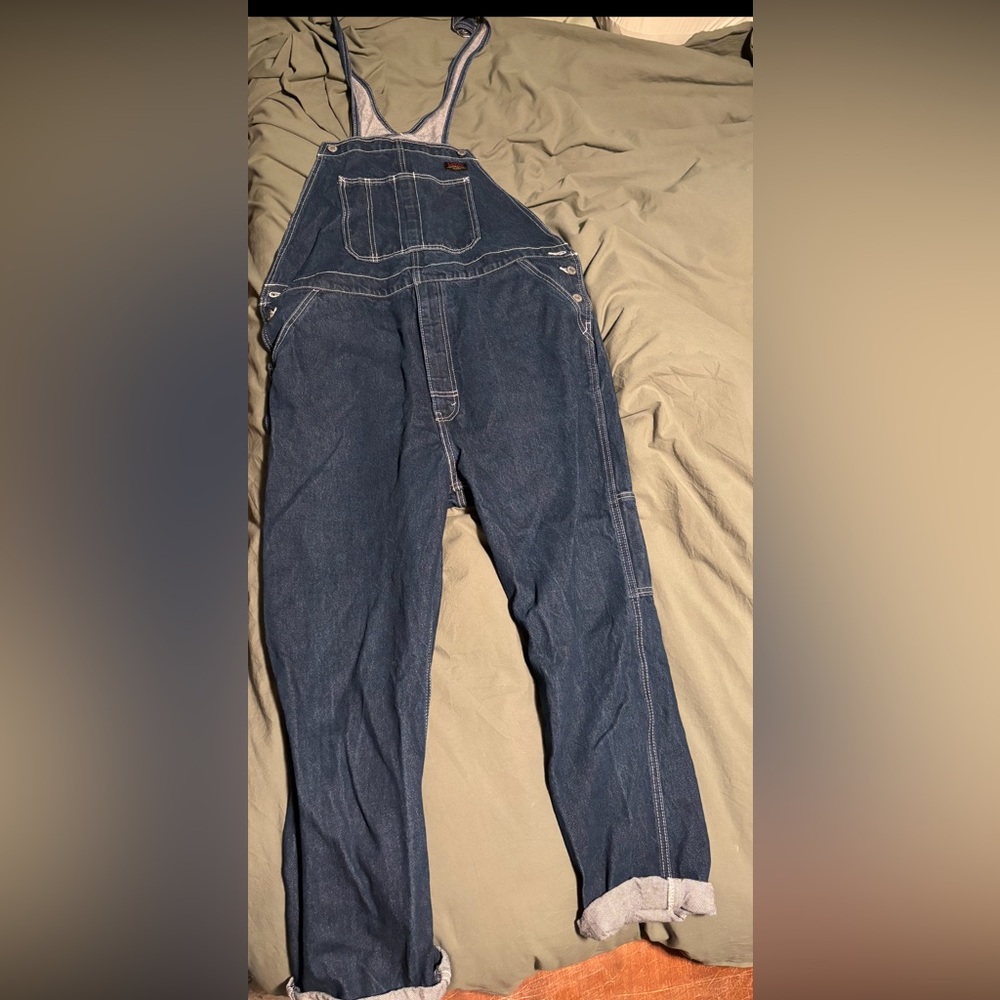 Levi’s overalls. XL